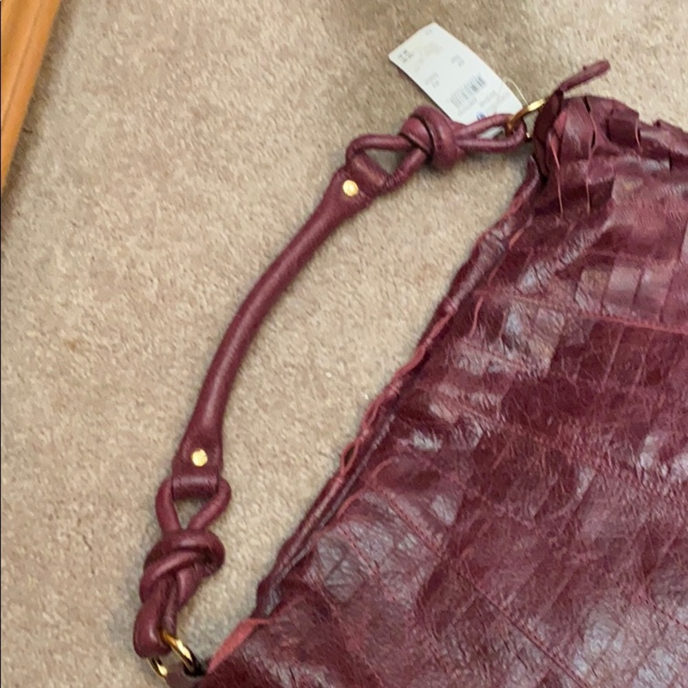 Purse - Picture 2 of 4